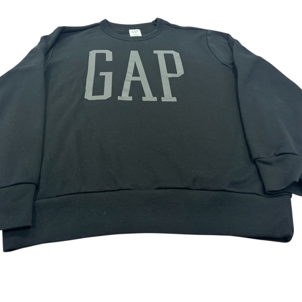 GAP Black Crewneck Sweatshirt with Large Logo